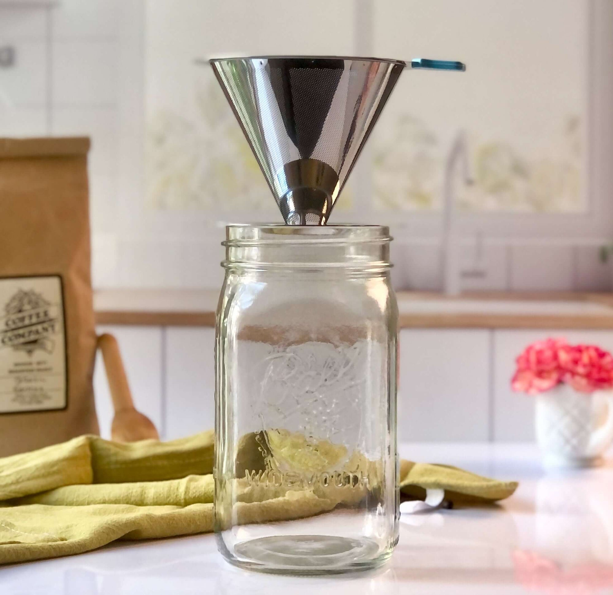 Stainless Steel Double Wall Pour Over Mesh Coffee Filter